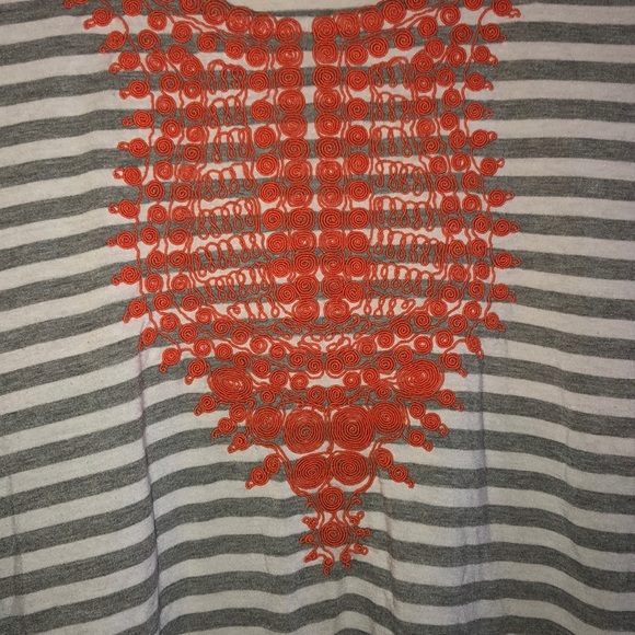 THML 3/4 Seeve Top size Large - Picture 3 of 5